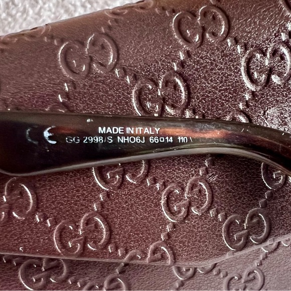 GUCCI
Tortoise Shell Frame GG Sunglasses - 2998 - Picture 8 of 14